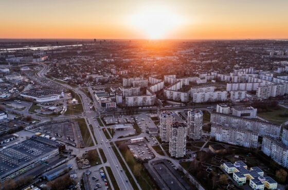 A Complete Guide to Buying Luxury Apartments in Delhi NCR: Locations, Pricing, and Key Considerations